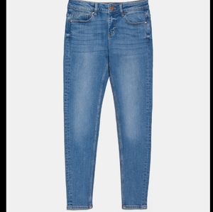 Zara jeans